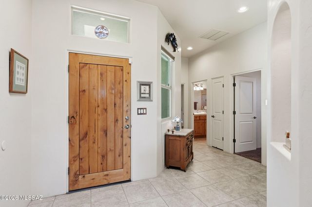 5680 W Triangle X Place, Tucson, AZ 85713