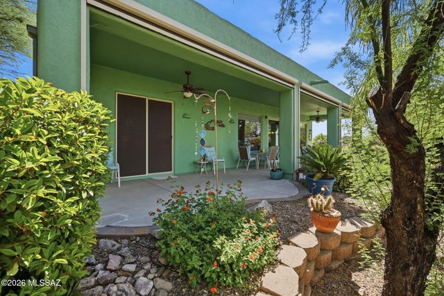 5680 W Triangle X Place, Tucson, AZ 85713