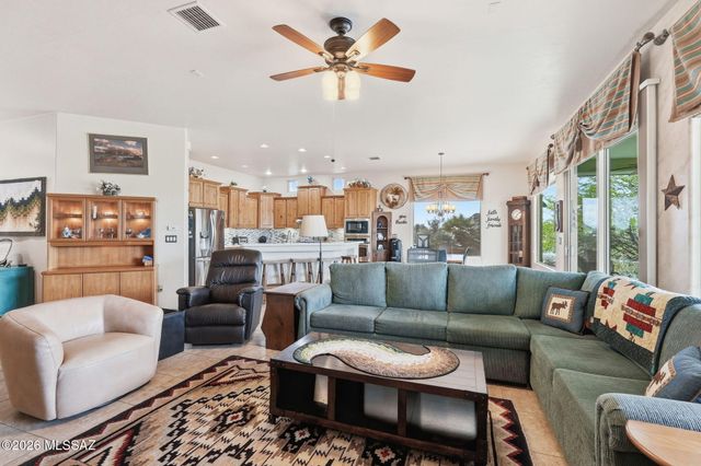 5680 W Triangle X Place, Tucson, AZ 85713