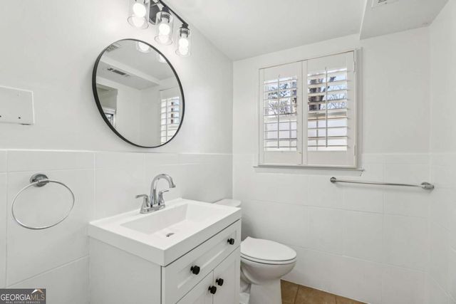 6555 Williamson Drive, Atlanta, GA 30328