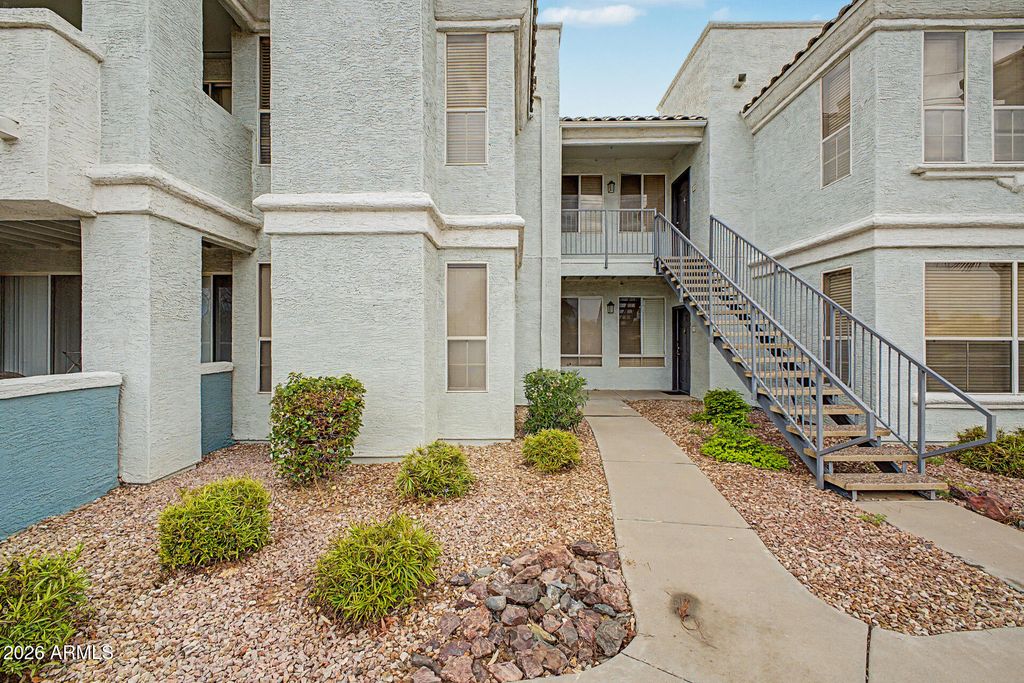 1100 N PRIEST Drive 2155, Chandler, AZ 85226 — exterior