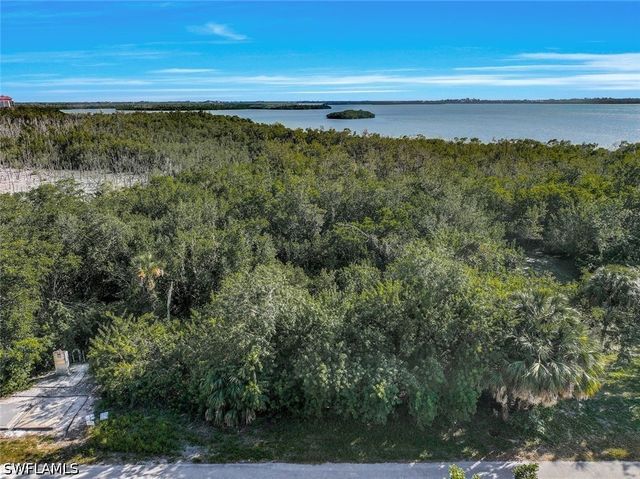 2031 Sheffield AVE, Marco Island, FL 34145