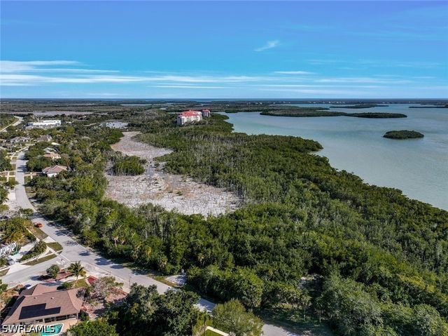 2031 Sheffield AVE, Marco Island, FL 34145