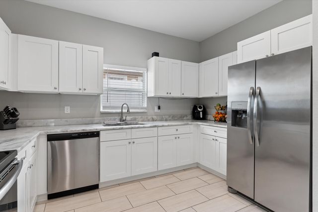 525 NW 12th Avenue, Boynton Beach, FL 33435