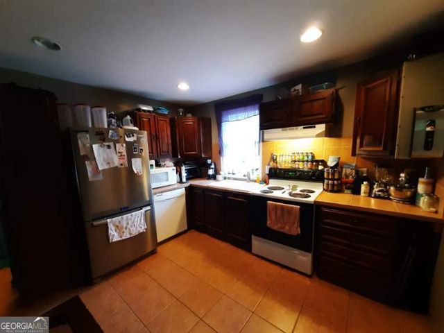 518 Eden Circle, Cleveland, GA 30528