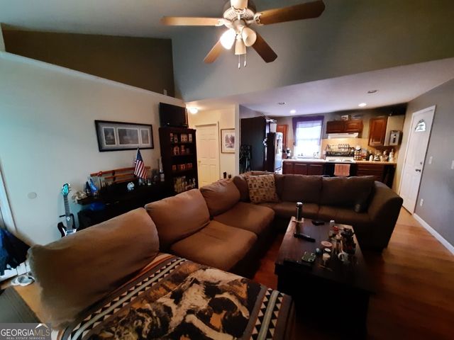 518 Eden Circle, Cleveland, GA 30528