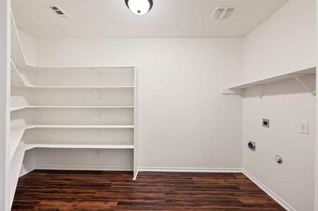 521 Boone Valley DR, Round Rock, TX 78664