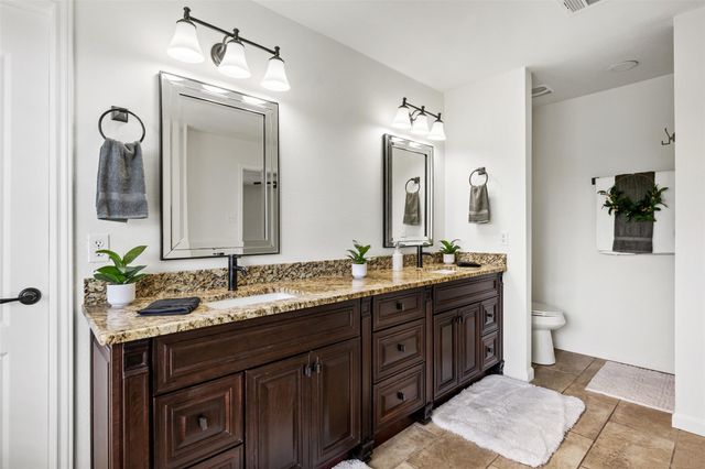 521 Boone Valley DR, Round Rock, TX 78664