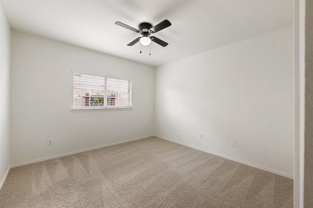 521 Boone Valley DR, Round Rock, TX 78664