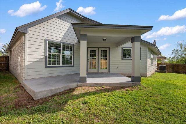 521 Boone Valley DR, Round Rock, TX 78664