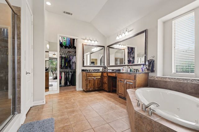 393 Bayhill Drive, Sunnyvale, TX 75182