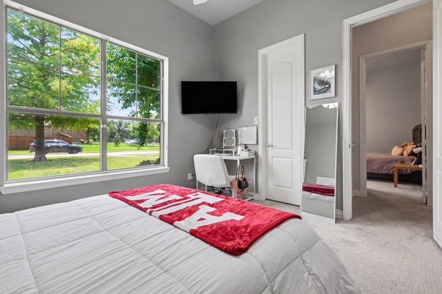 393 Bayhill Drive, Sunnyvale, TX 75182