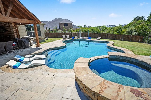 393 Bayhill Drive, Sunnyvale, TX 75182