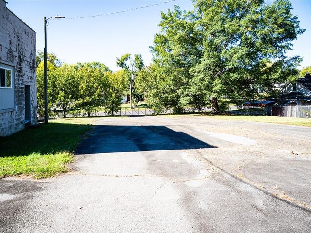 405 N Bridge Street, Eden, NC 27288
