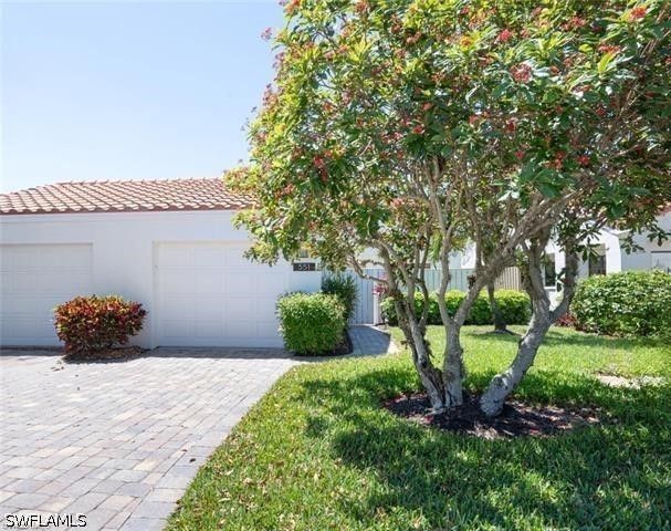 551 Beachwalk CIR, Naples, FL 34108