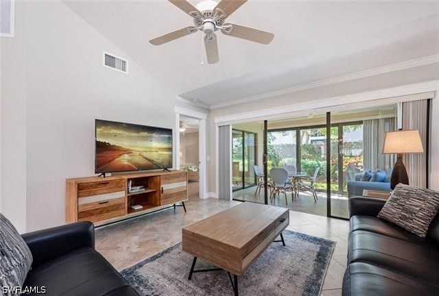 551 Beachwalk CIR, Naples, FL 34108