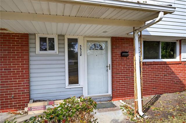 5532 Poplar Hall DR, Norfolk, VA 23502