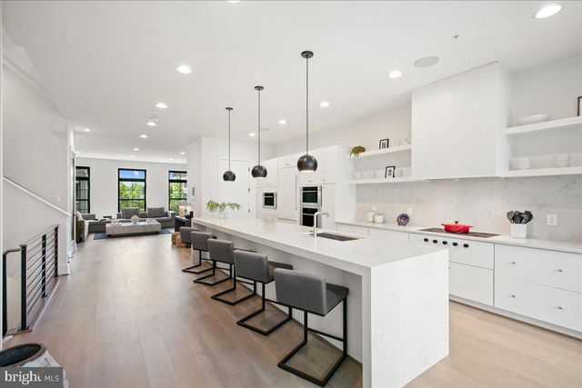 44645 DANVERS TER, Ashburn, VA 20147