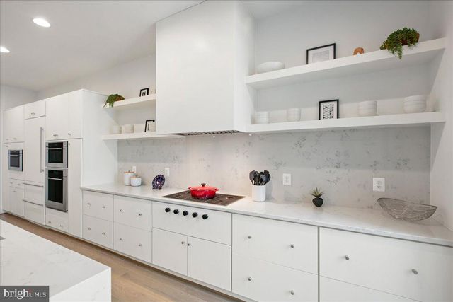 44645 DANVERS TER, Ashburn, VA 20147