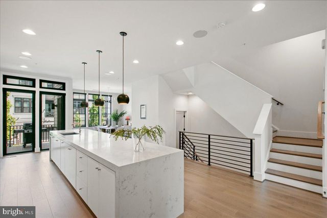 44645 DANVERS TER, Ashburn, VA 20147