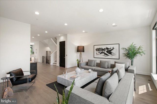44645 DANVERS TER, Ashburn, VA 20147