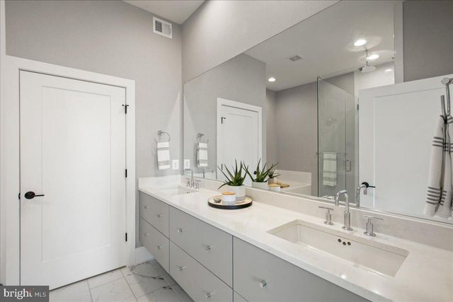 44645 DANVERS TER, Ashburn, VA 20147