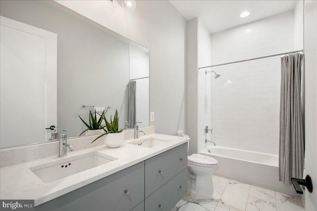 44645 DANVERS TER, Ashburn, VA 20147
