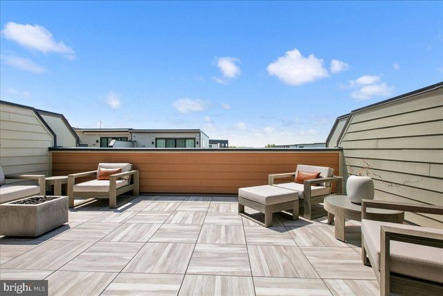 44645 DANVERS TER, Ashburn, VA 20147