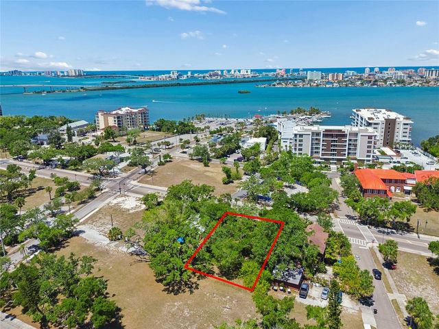 809 N FORT HARRISON AVENUE, Clearwater, FL 33755