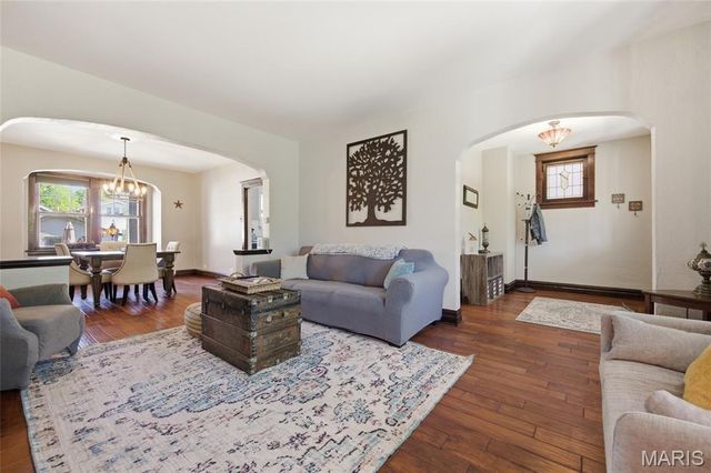 5221 Delor Street, St Louis, MO 63109