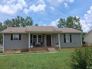 362 Lafayette Point Cir, Clarksville, TN 37042