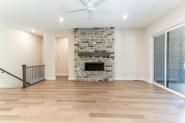 1514 Crystal Rim Court, Hebron, KY 41048