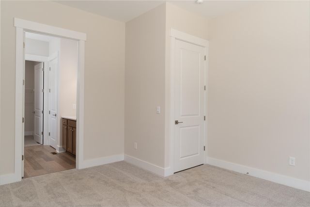 1514 Crystal Rim Court, Hebron, KY 41048