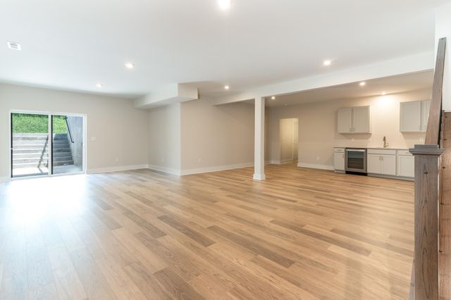 1514 Crystal Rim Court, Hebron, KY 41048