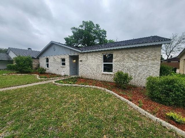 2822 Chariot Lane, Garland, TX 75044