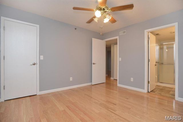 4300 Forder Gardens Place E, St Louis, MO 63129