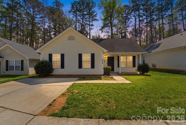 3436 Kelsey Emma Court, Charlotte, NC 28269