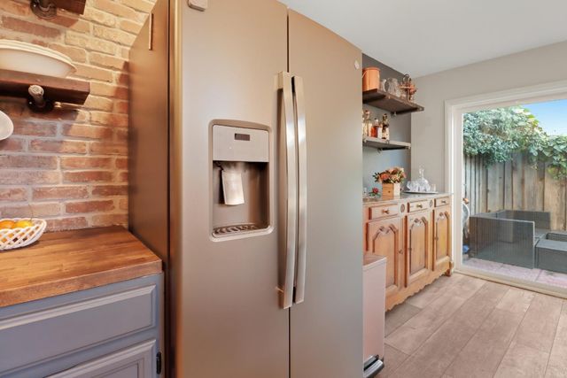 833 S San Tomas Aquino L, Campbell, CA 95008