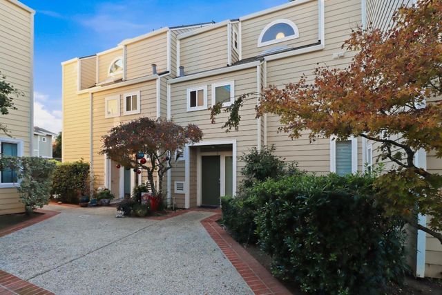 833 S San Tomas Aquino L, Campbell, CA 95008