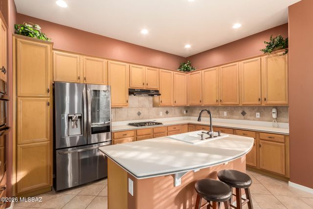 5165 N Fairway Heights Drive, Tucson, AZ 85749