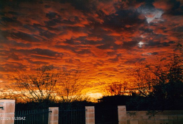 5165 N Fairway Heights Drive, Tucson, AZ 85749