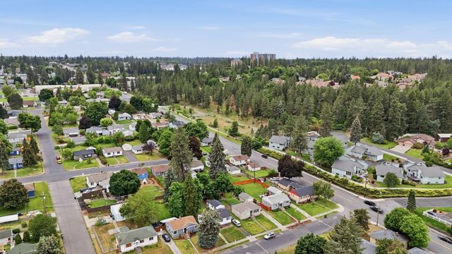 3220 E 19TH Ave, Spokane, WA 99223