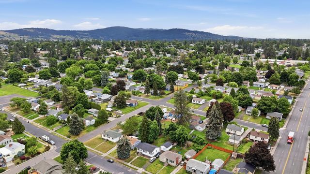 3220 E 19TH Ave, Spokane, WA 99223