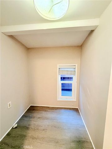 1542 E Woodbury Road, Pasadena, CA 91104