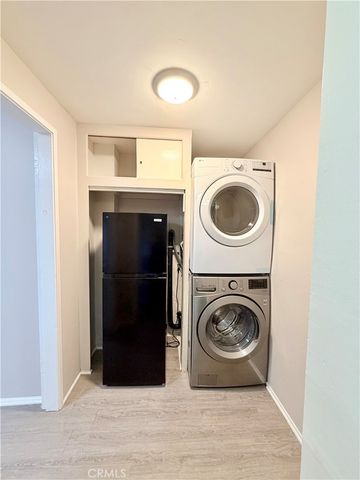 1542 E Woodbury Road, Pasadena, CA 91104