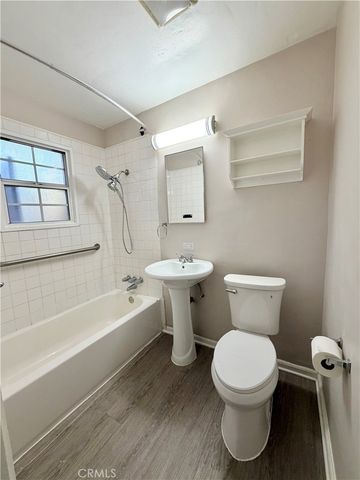 1542 E Woodbury Road, Pasadena, CA 91104