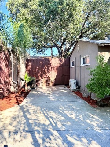 1542 E Woodbury Road, Pasadena, CA 91104