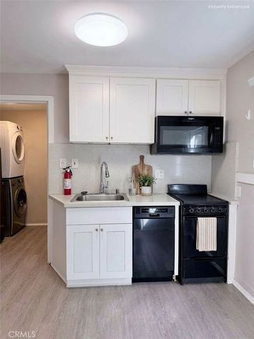 1542 E Woodbury Road, Pasadena, CA 91104