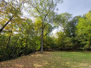White Street, Highland, NY 12528