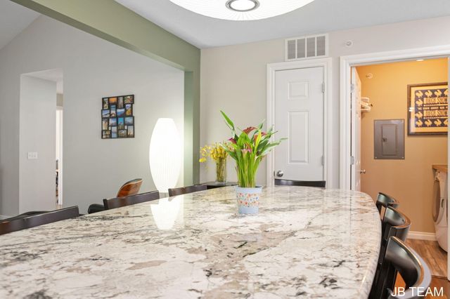 3042 W Crystal Waters Drive, Holland, MI 49424
